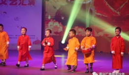 三句半表演视频,幽默风趣，笑点连连